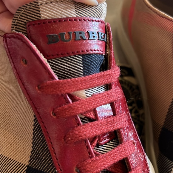 🎉𝐇𝐏!🎉BURBERRY HARTFIELD HOUSE CHECK LOW TOP SNEAKERS NIB - Picture 7 of 14